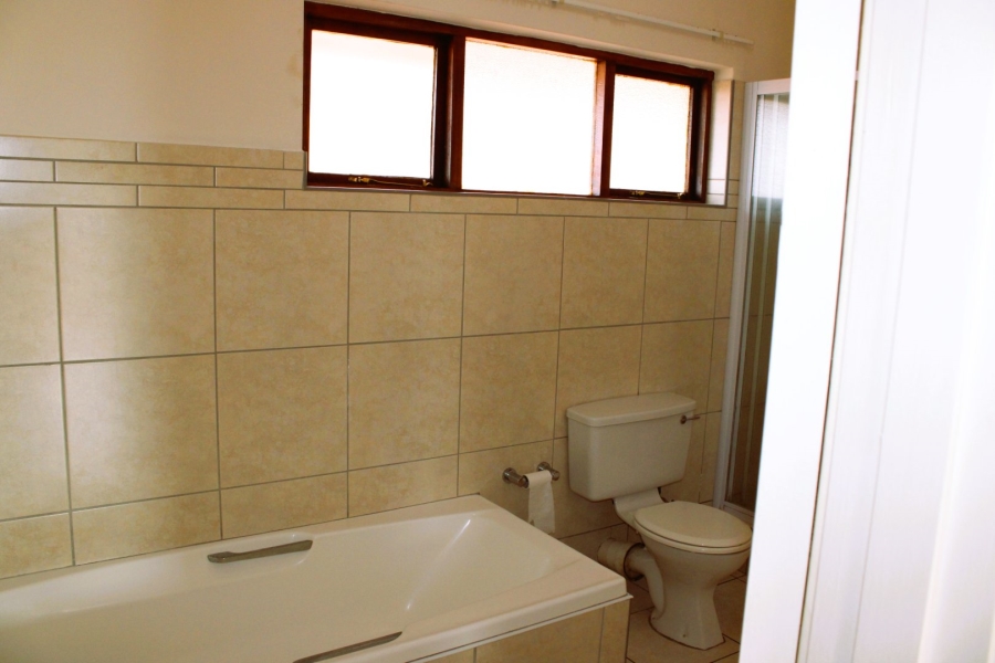 3 Bedroom Property for Sale in Gonubie Eastern Cape